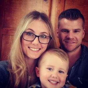 Meet your Posher, Crystal